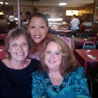 Sandra Ray Photo 23