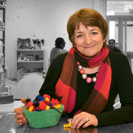 Catherine Hardy Photo 9
