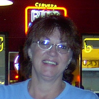 Jan Moore Photo 31