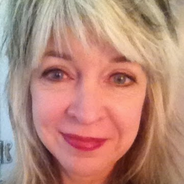 Suzanne Hall Photo 41