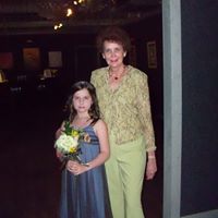 Martha Staples Photo 7