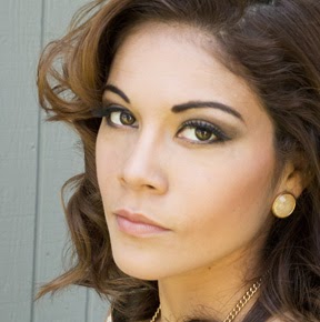 Veronica Aguirre Photo 7