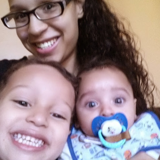 Cynthia Colon Photo 14