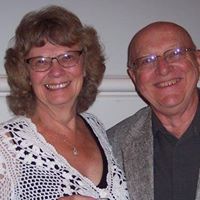 Carole Robinson Photo 37
