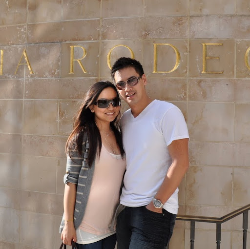 Linda Phan Photo 17