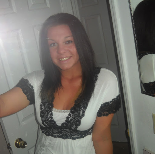 Samantha Waterman Photo 15