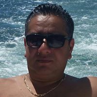 Jaime Valdivia Photo 9