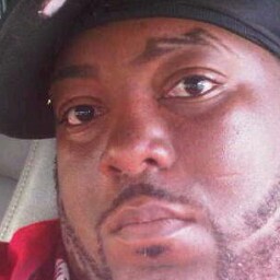 Dwight Jones Photo 47