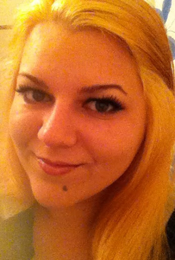 Samantha Roy Photo 16