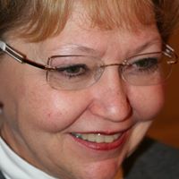 Nancy Hacker Photo 10