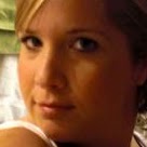 Stephanie Fields Photo 23