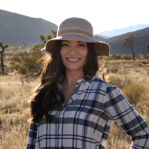 Samantha Cole Photo 22