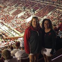 Beth Nichols Photo 18