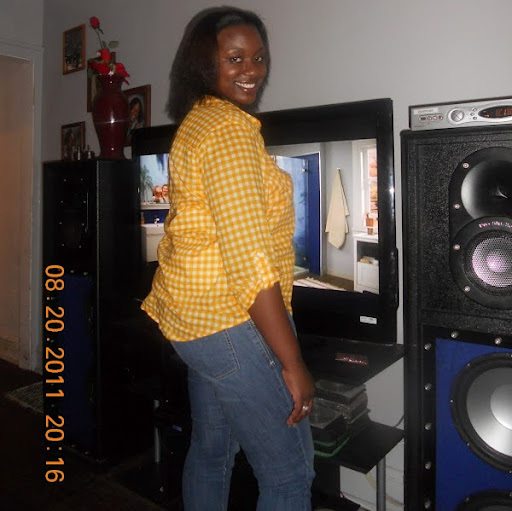 Theresa Griffin Photo 42