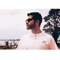 Daniel Ellis Photo 29