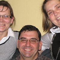 Laurie Hackett Photo 31