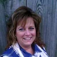Theresa Richards Photo 21