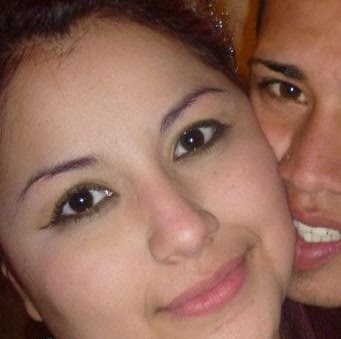 Fabiola Robles Photo 14