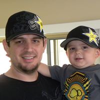 Chris Hendrickson Photo 35