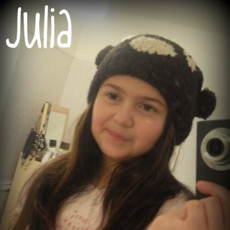 Julia Manuel Photo 15