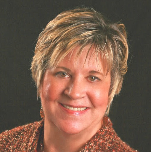 Sharon Lynch Photo 30