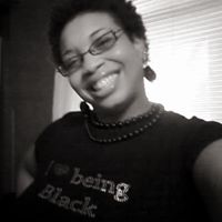 Nicole Fields Photo 23