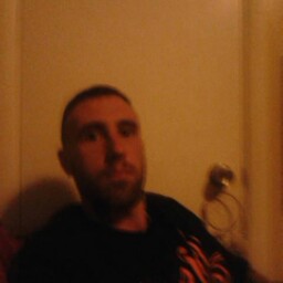 Michael Thacker Photo 3