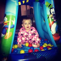 Lindsey Troutman Photo 5