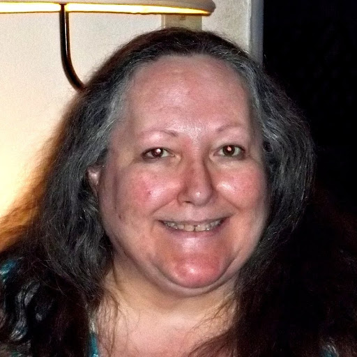 Lisa Collins Photo 35
