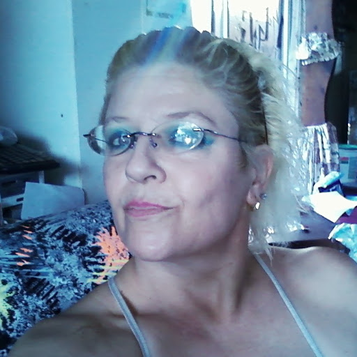 Sandra May Photo 31