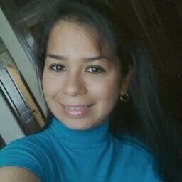 Adriana Escobar Photo 17