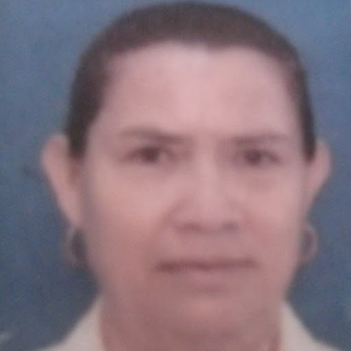 Ester Flores Photo 37