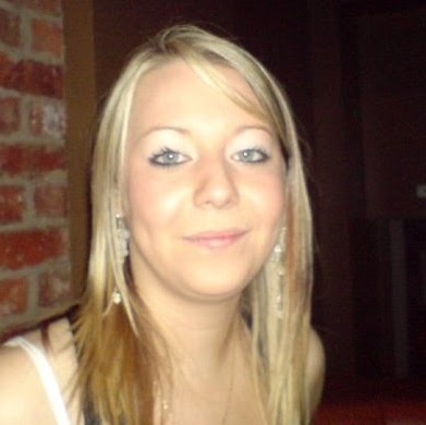 Sarah Abbott Photo 34