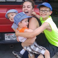 Michelle Esser Photo 24
