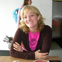 Elizabeth Wild Photo 23