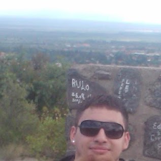 Emiliano Robles Photo 18