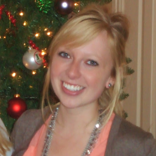 Caroline Dixon Photo 23