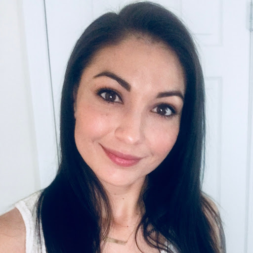 Julie Ramirez Photo 17