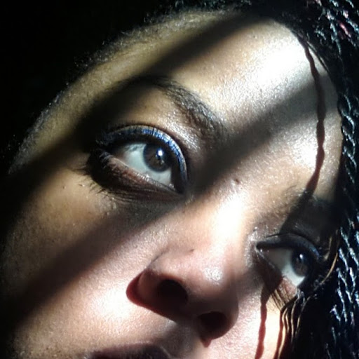 Danielle Johnson Photo 18