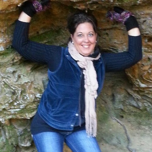 Renee Hampton Photo 7