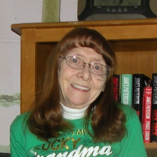 Christy Phillips Photo 28