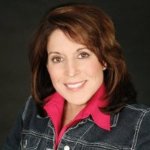 Elizabeth Applegate Photo 1