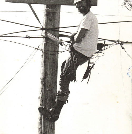 Robert Mayfield Photo 45