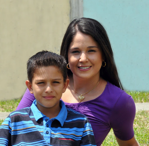 Lorena Villalobos Photo 32
