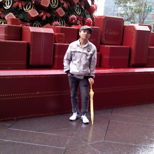 Toan Nguyen Photo 21