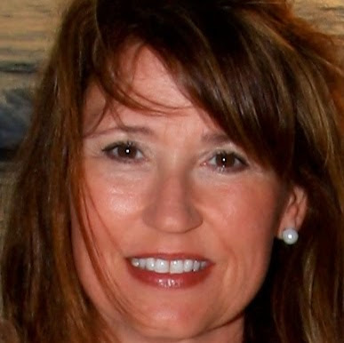 Kimberly Hall Photo 50