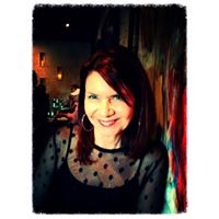 Debra Cross Photo 18