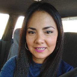 Fabiola Robles Photo 15