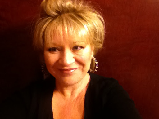 Janet Martin Photo 22