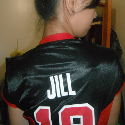 Jill Robles Photo 11